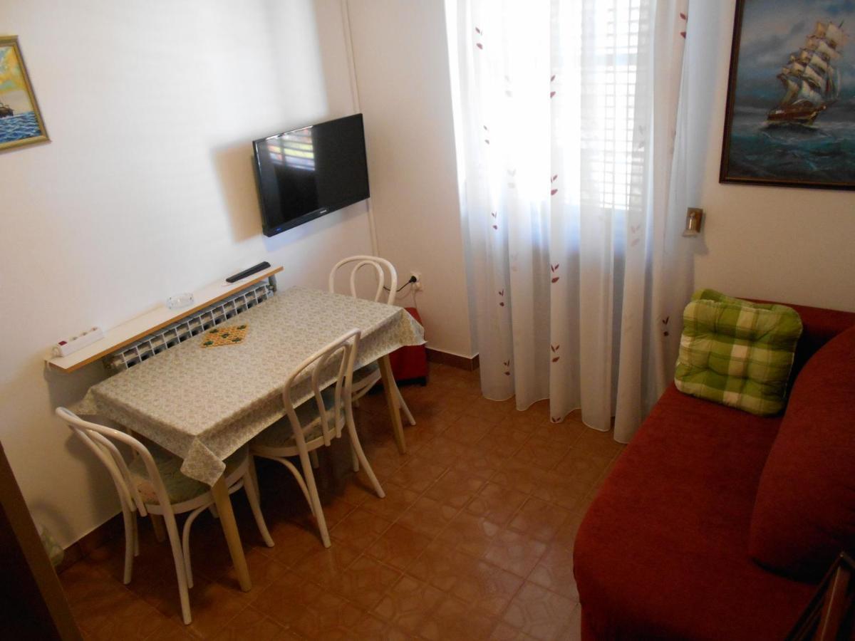 Apartmani Otavio Rovinj Exterior photo